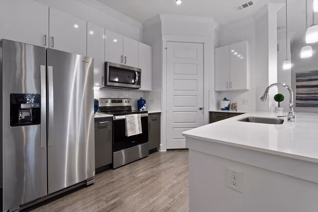 B2-Skyline 13-13307 floor plan