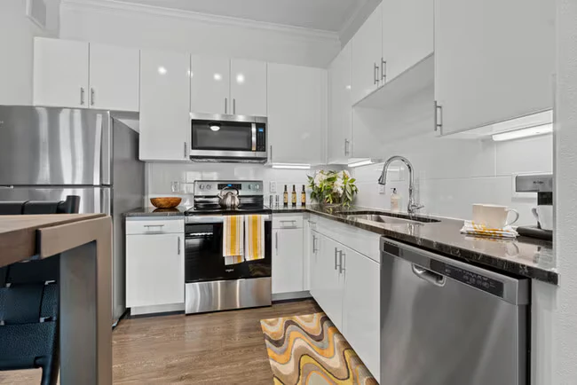 A1-Accent 1-1102 floor plan