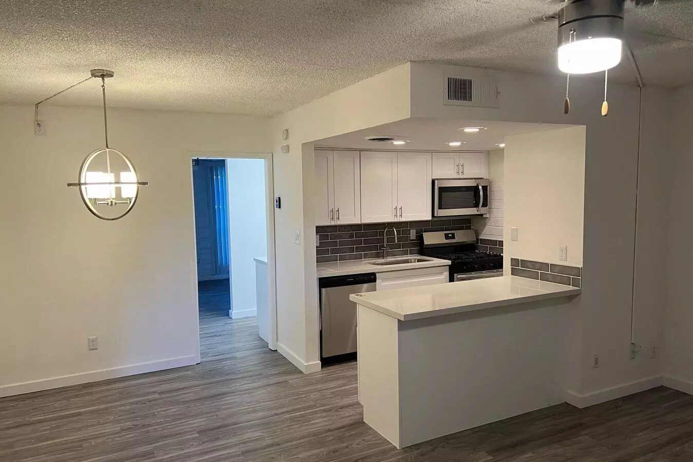 1BR/1BA floor plan
