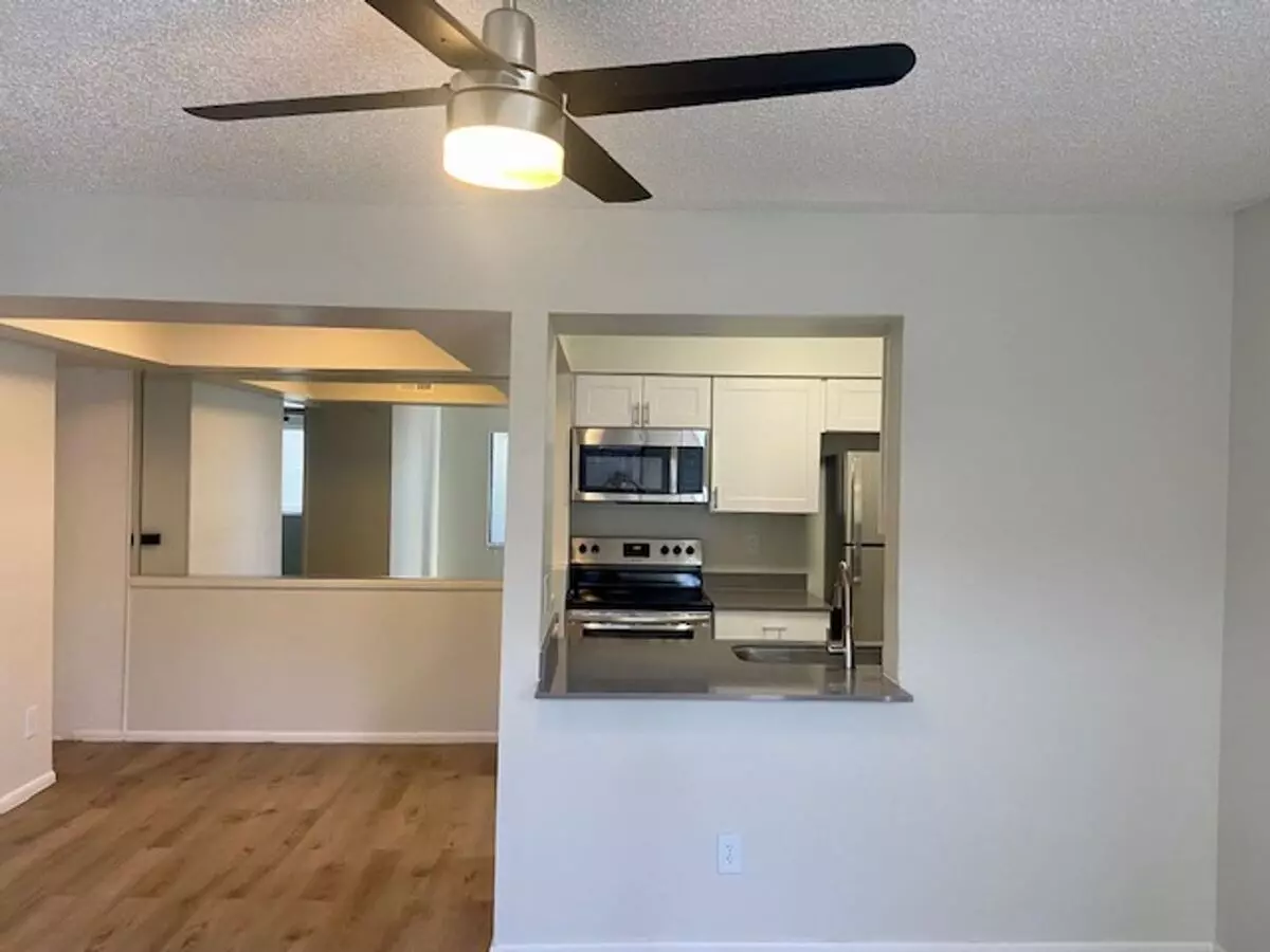1 Bed • 1 Bath 128 floor plan
