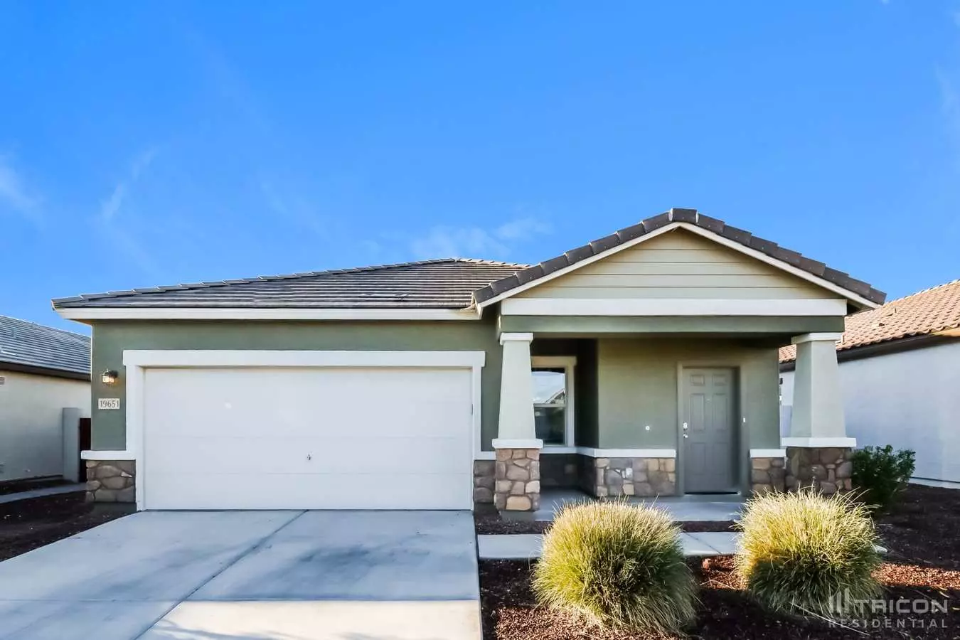 3 Beds • 2 Bath floor plan