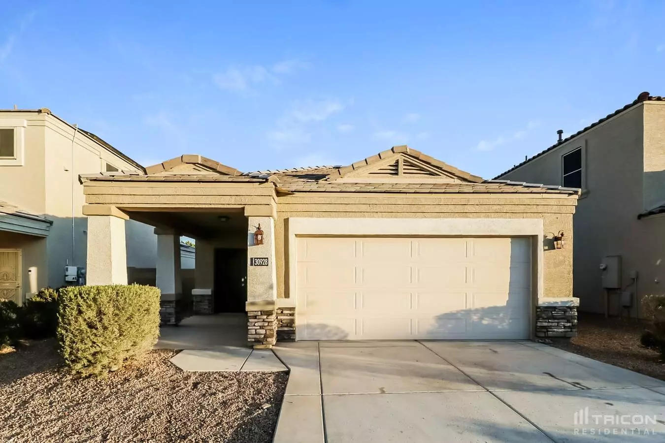 3 Beds • 2 Bath floor plan