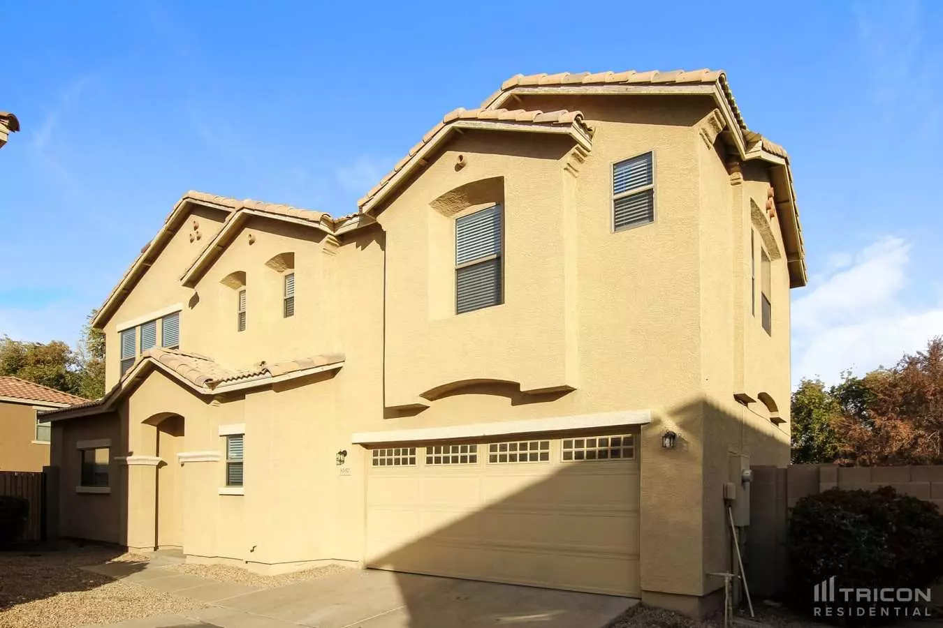 3 Beds • 2 Bath floor plan