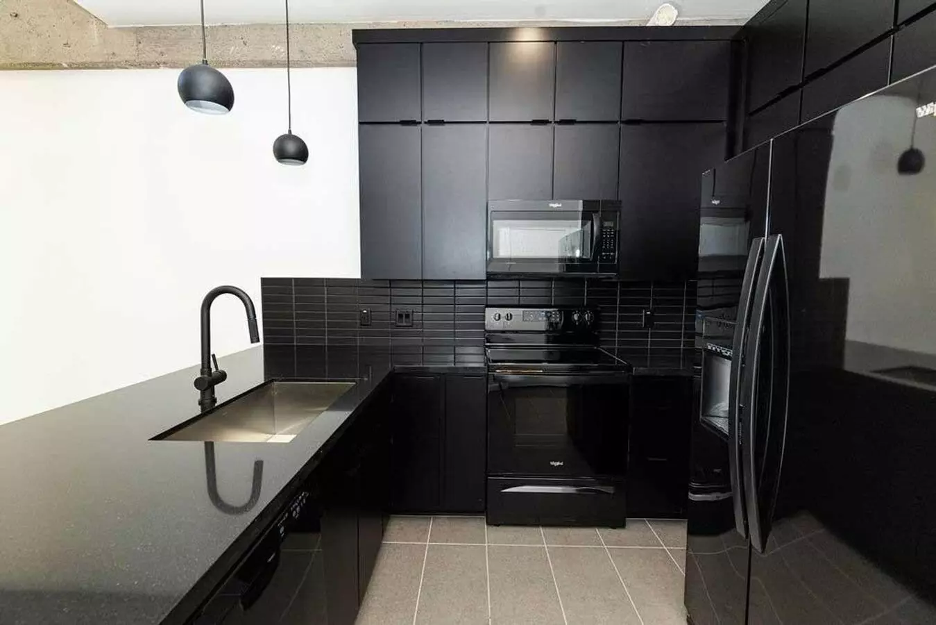 1 Bed • 1 Bath 7 floor plan