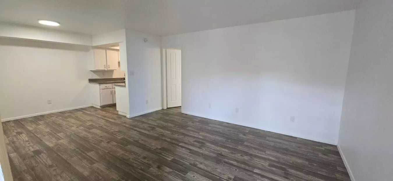 Unit 103 floor plan