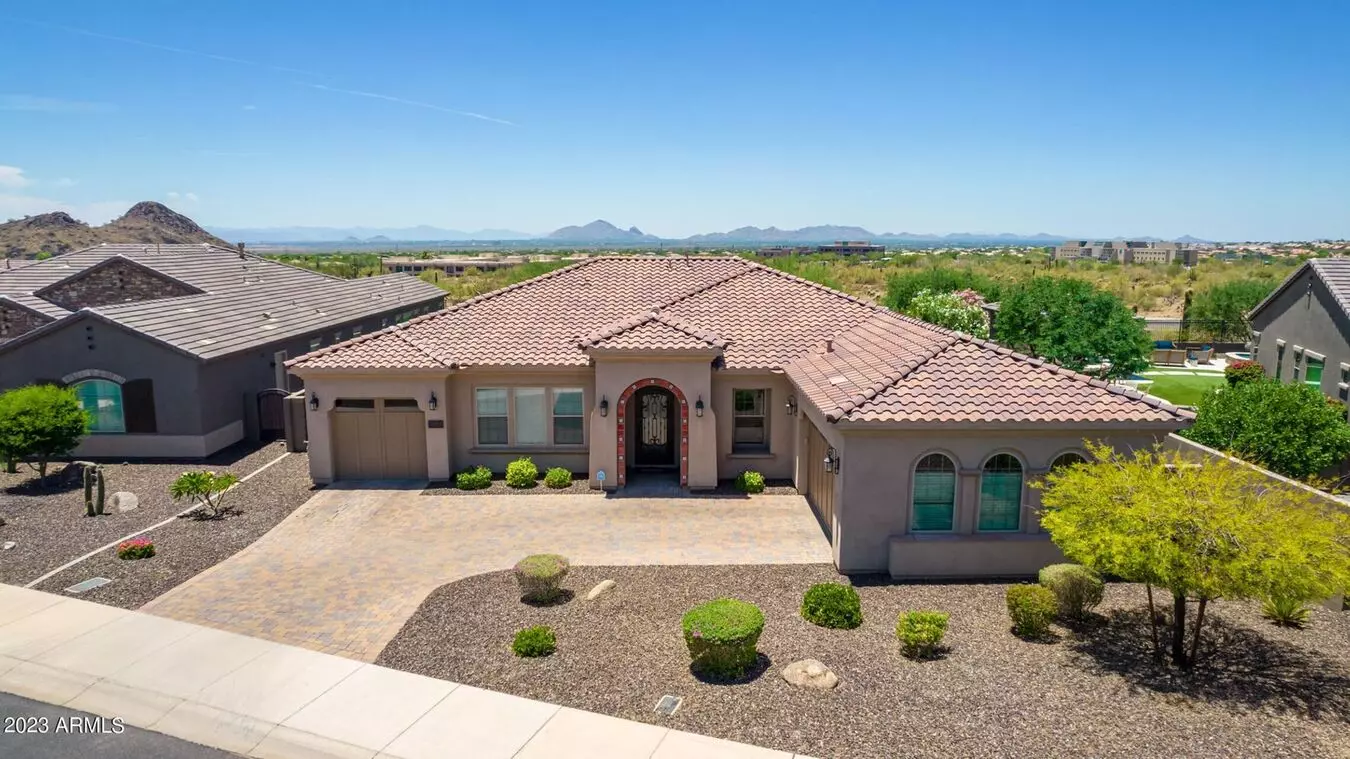 5 Beds • 4 Bath floor plan