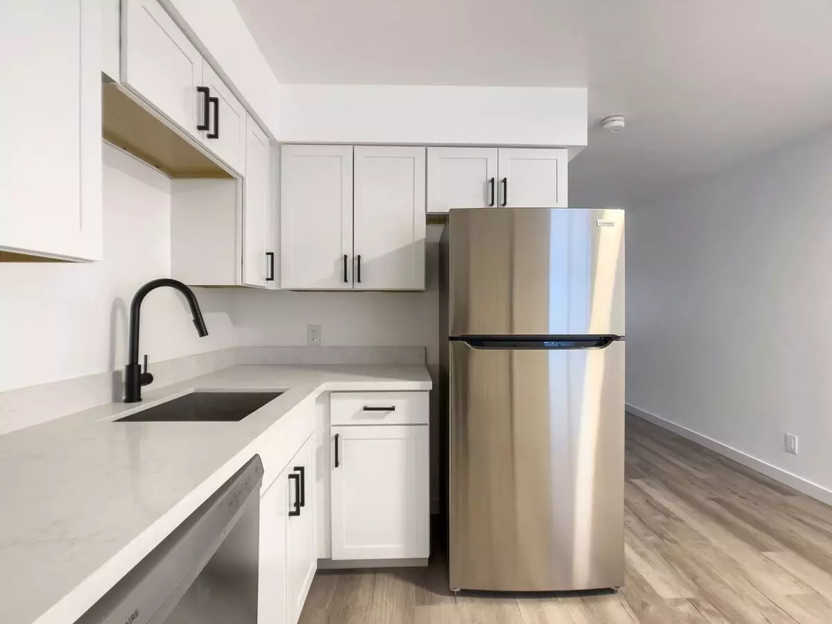 3 Beds • 2 Bath I-14 floor plan