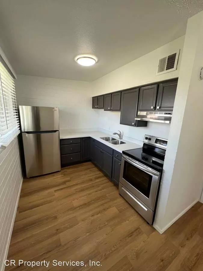 2 Beds • 1 Bath 11 floor plan