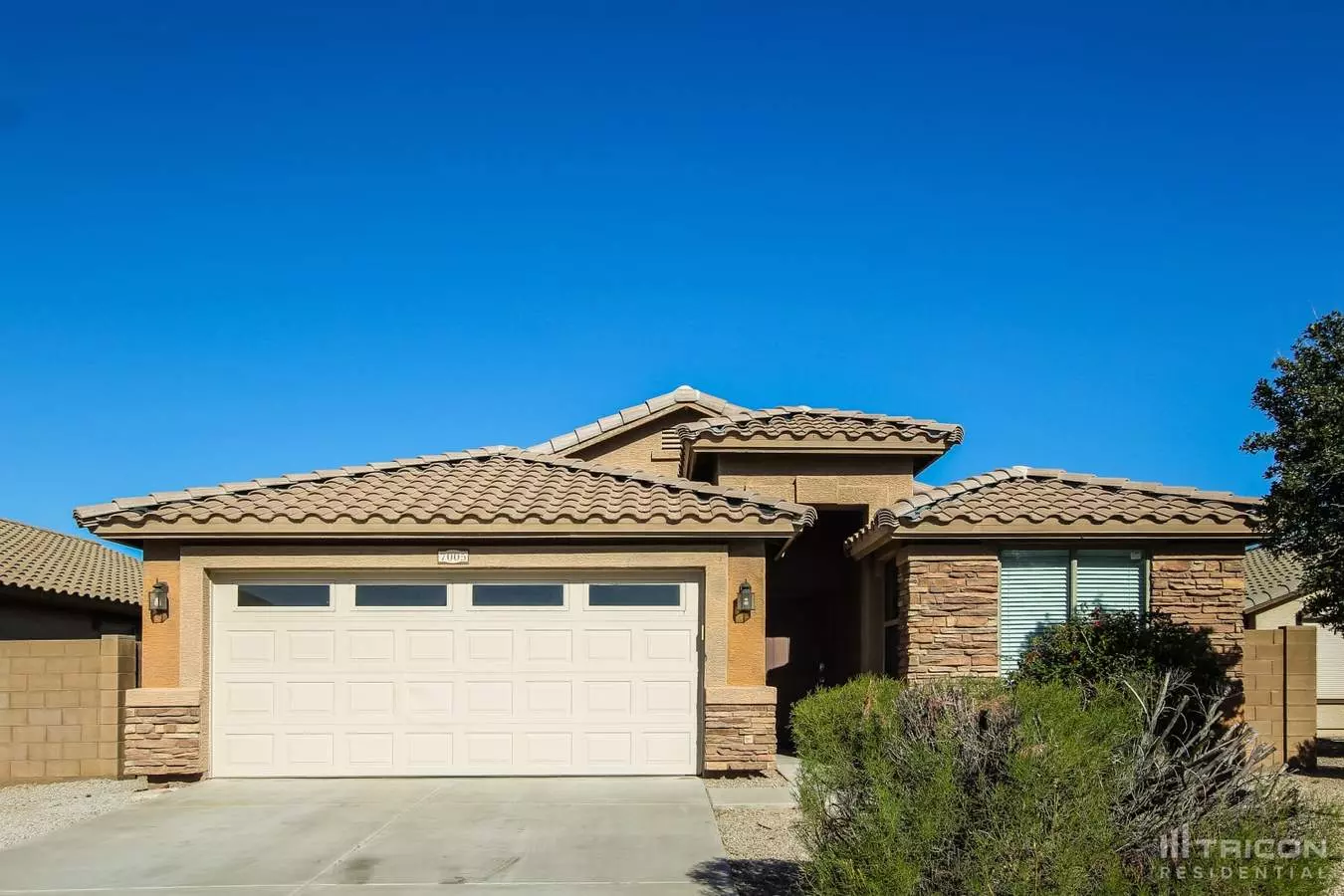 4 Beds • 2 Bath floor plan