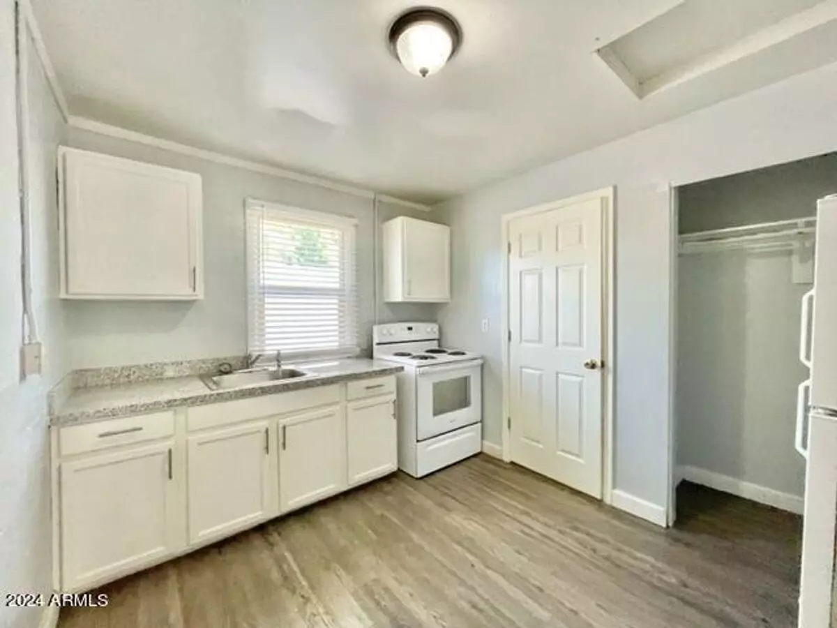 Studio • 1 Bath 7th9238-02 floor plan