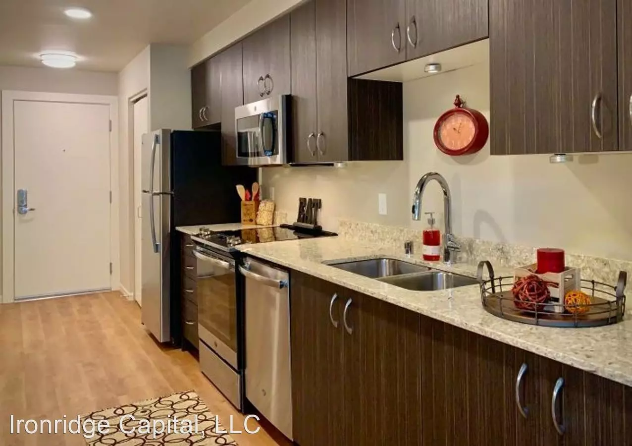 Unit 406 406 floor plan