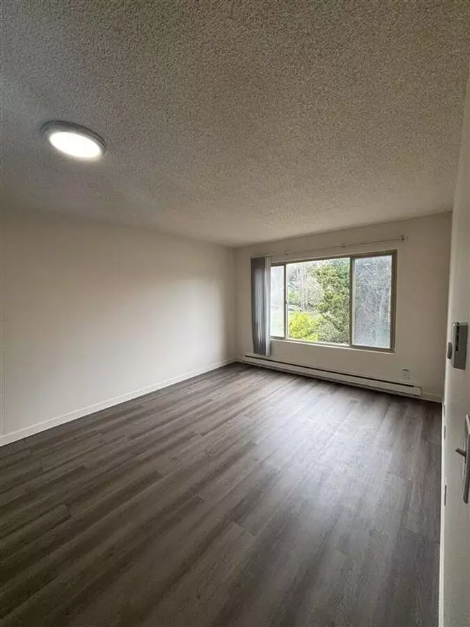 One bedroom 318 floor plan