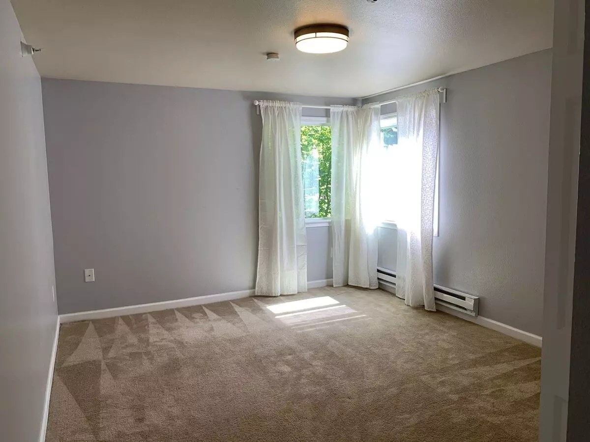 2 Beds • 1 Bath D302 floor plan