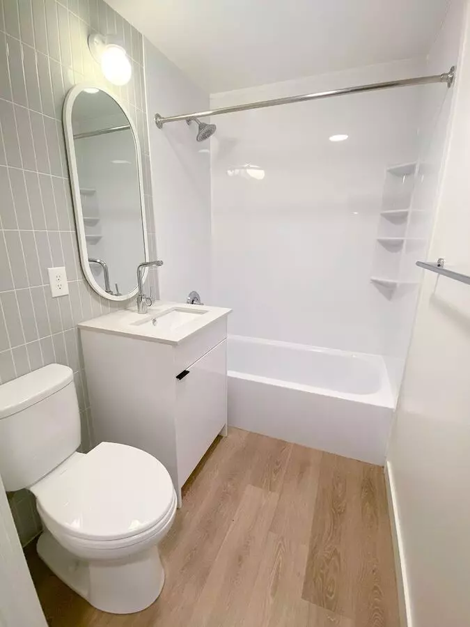 Unit 211 211 floor plan