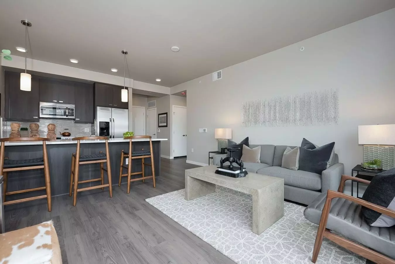 Open 1/1 319 floor plan