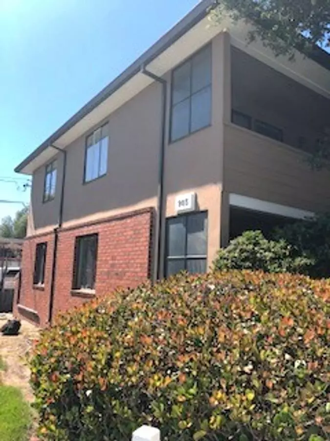 1 Bed • 1 Bath K floor plan