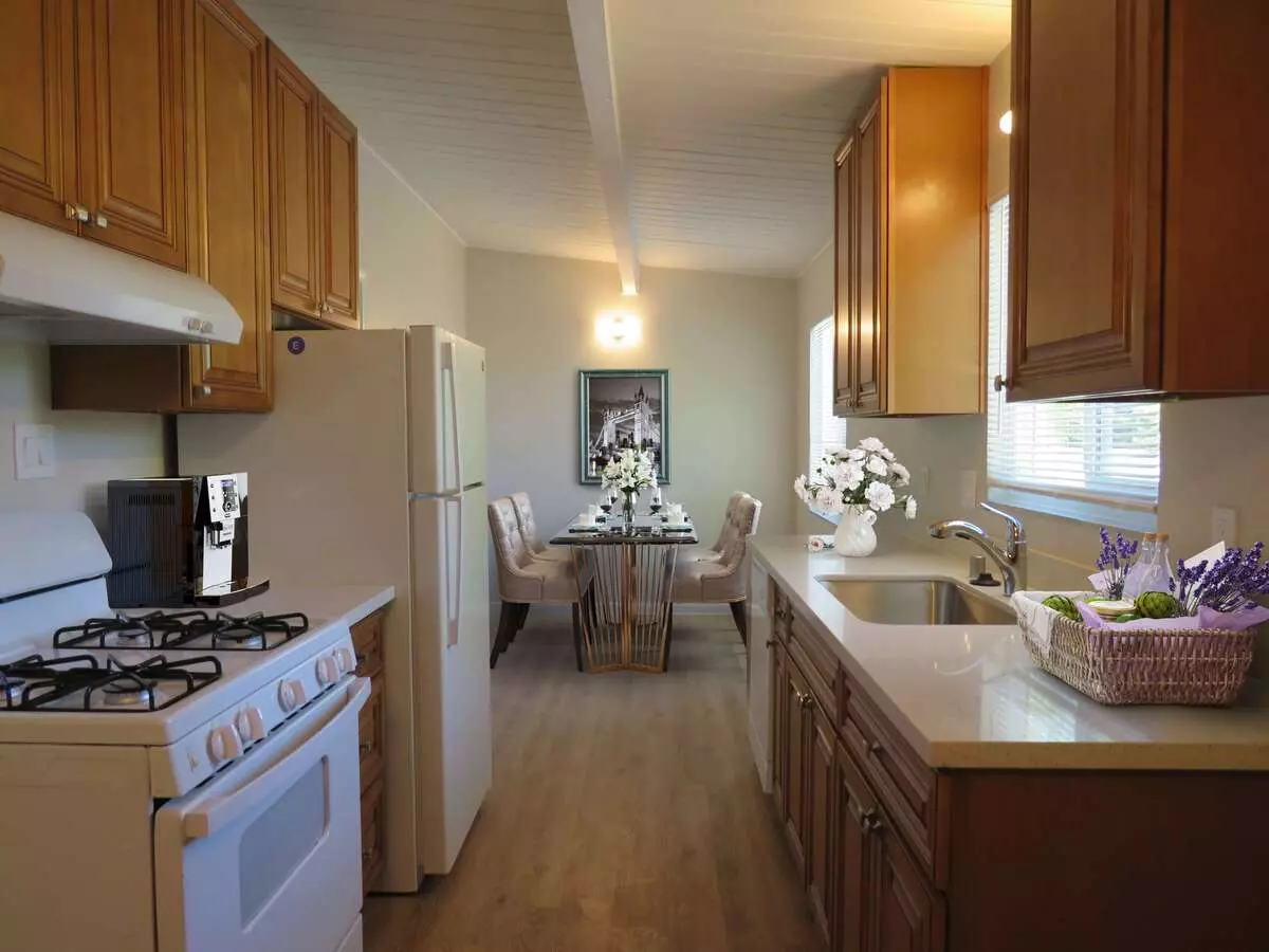 2 Beds • 1 Bath 40918 floor plan