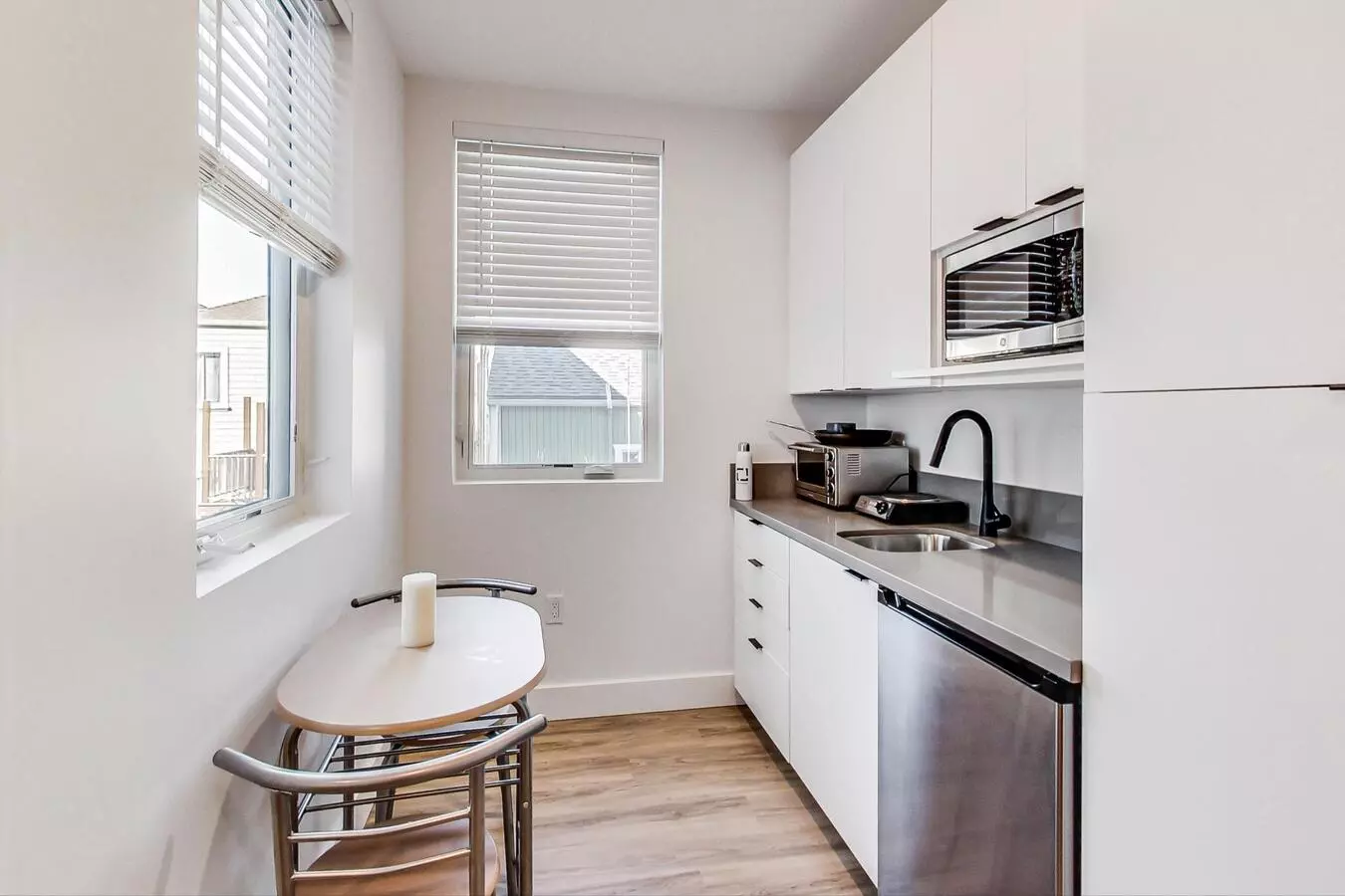 Unit 611-E 617-E floor plan