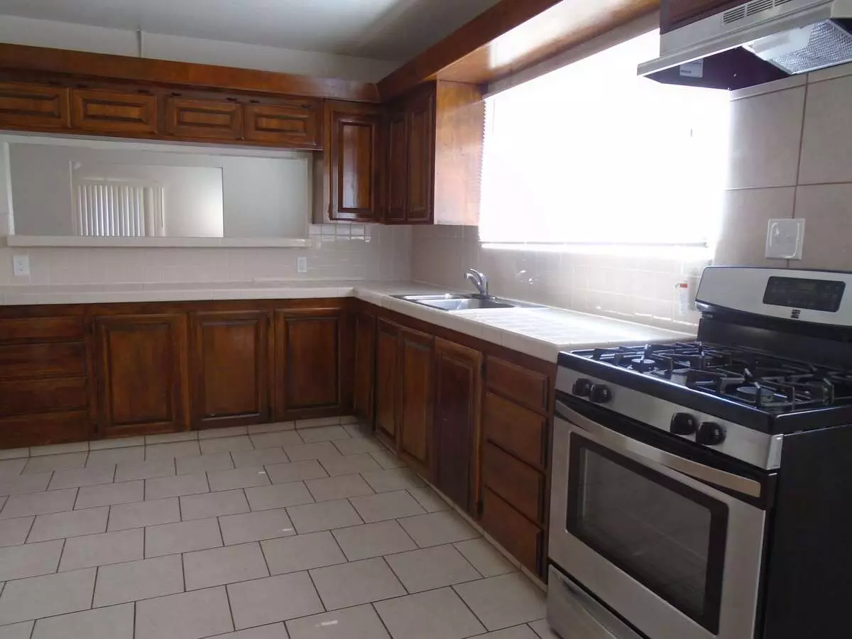 2 Beds • 1 Bath floor plan
