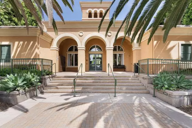 1 Bed • 1 Bath - floor plan
