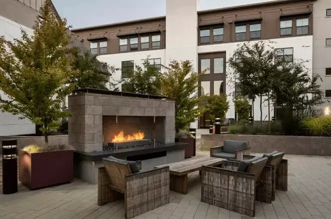 1 Bed • 1 Bath 2-225 floor plan