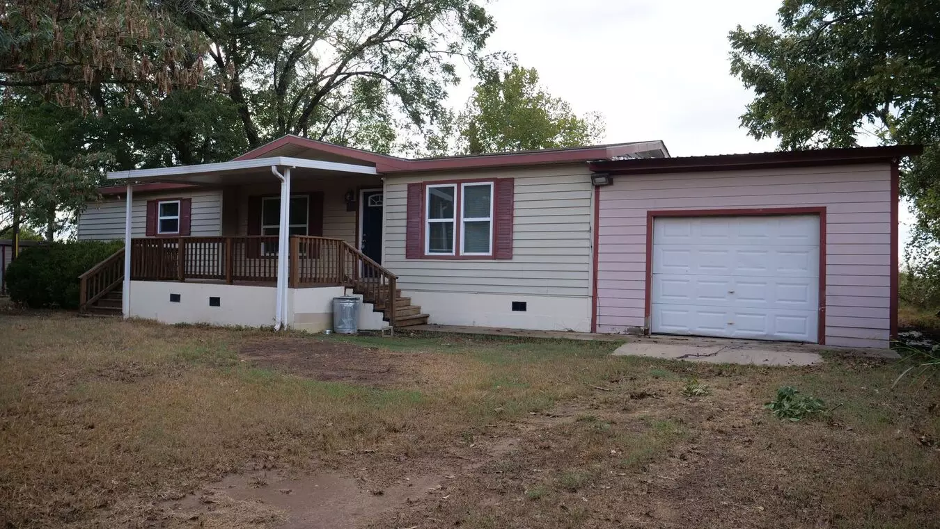 3 Beds • 2 Bath - floor plan
