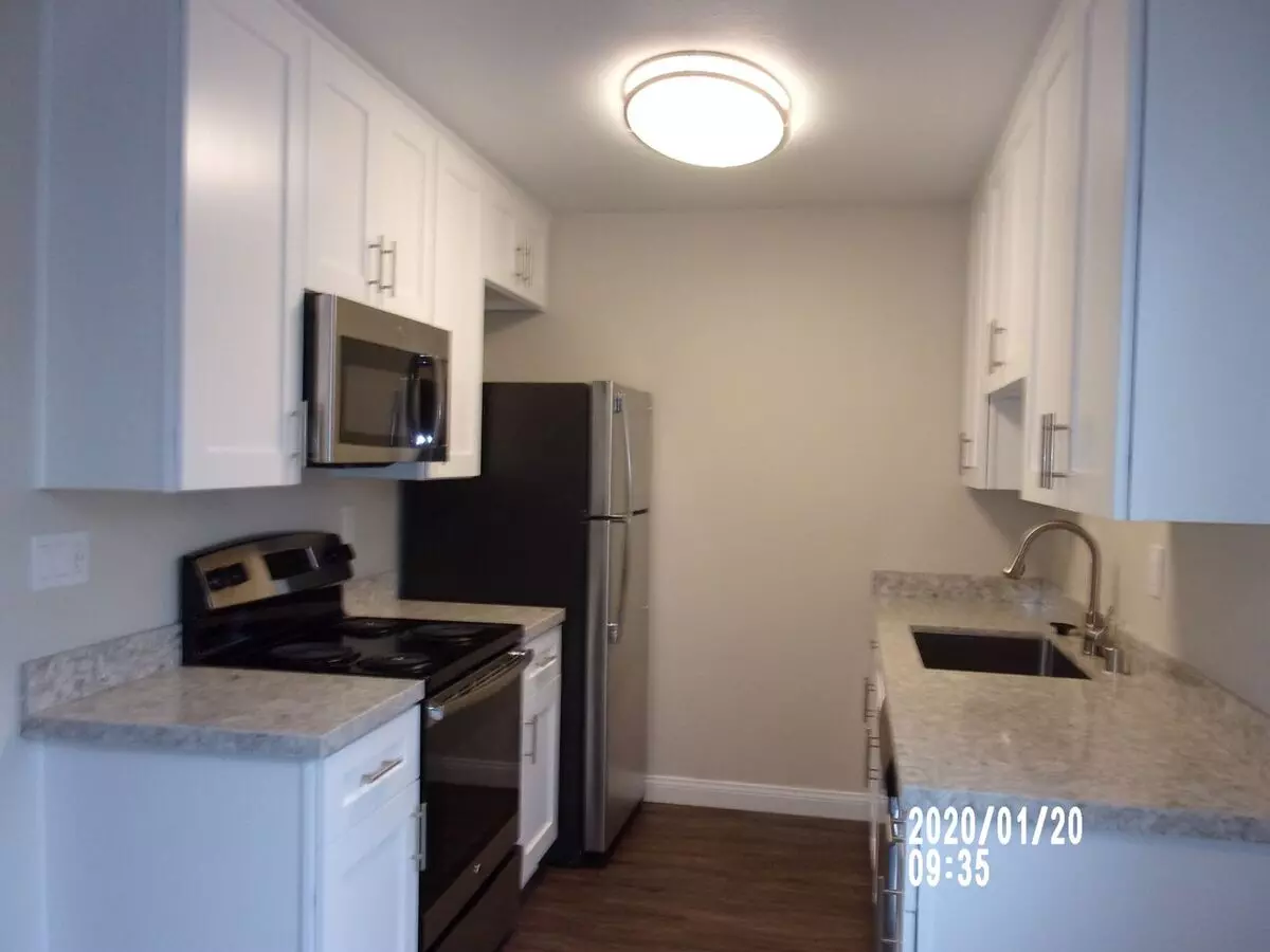 1 Bed • 1 Bath 50 floor plan