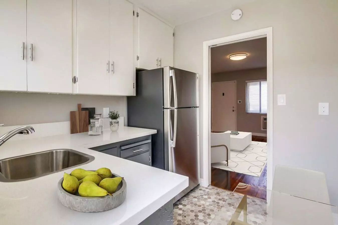 1 Bed • 1 Bath 5 floor plan