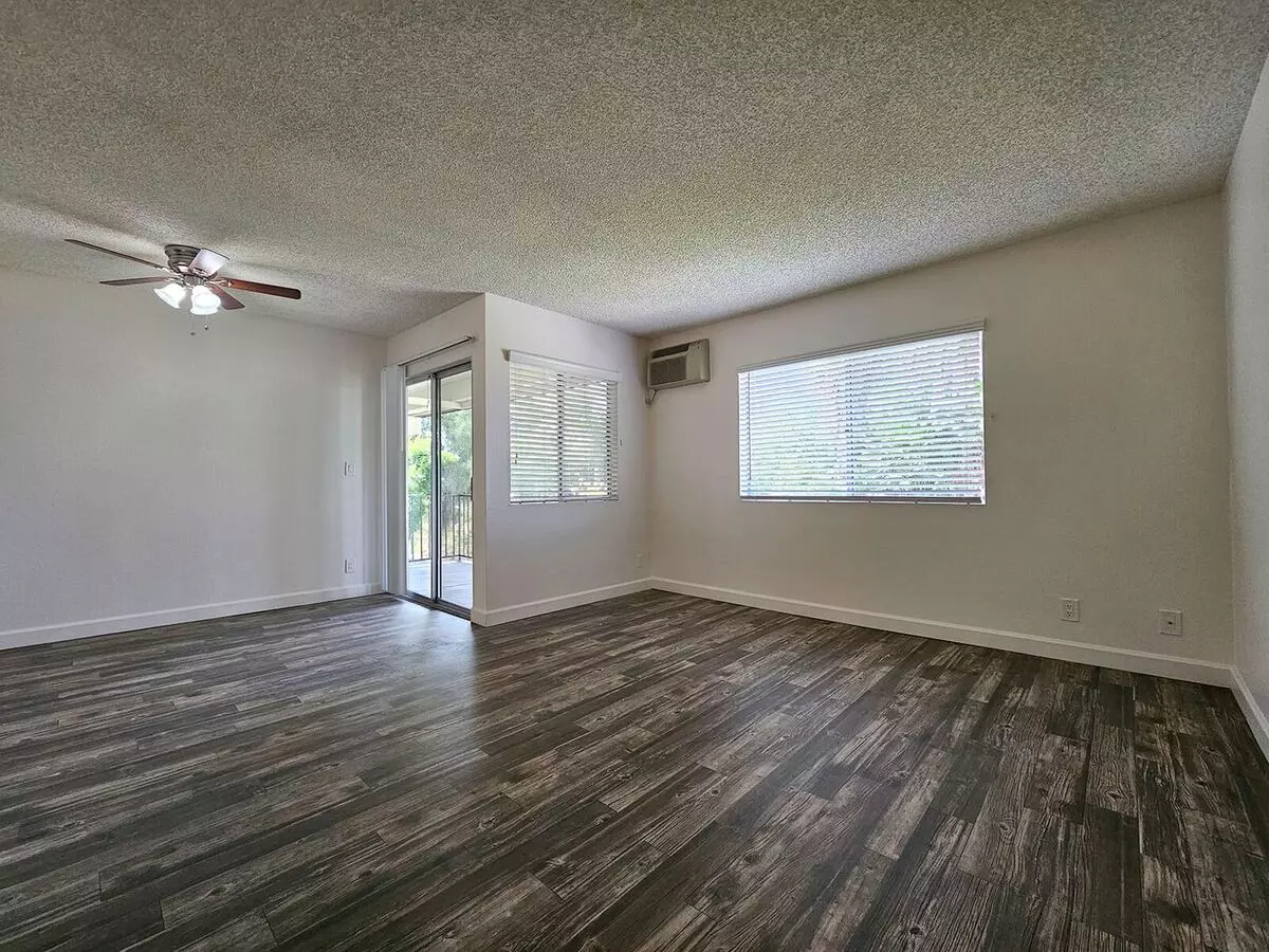 1 Bed • 1 Bath 12 floor plan