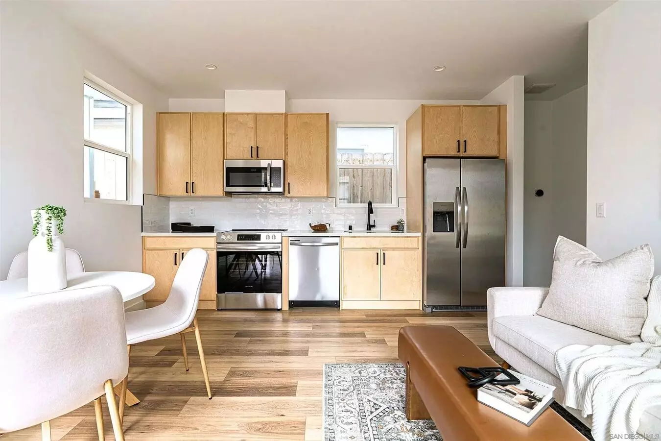 1 Bed • 1 Bath 3 floor plan
