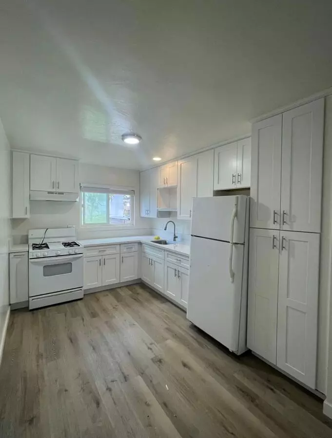 2 Beds, 1 Bath Model floor plan