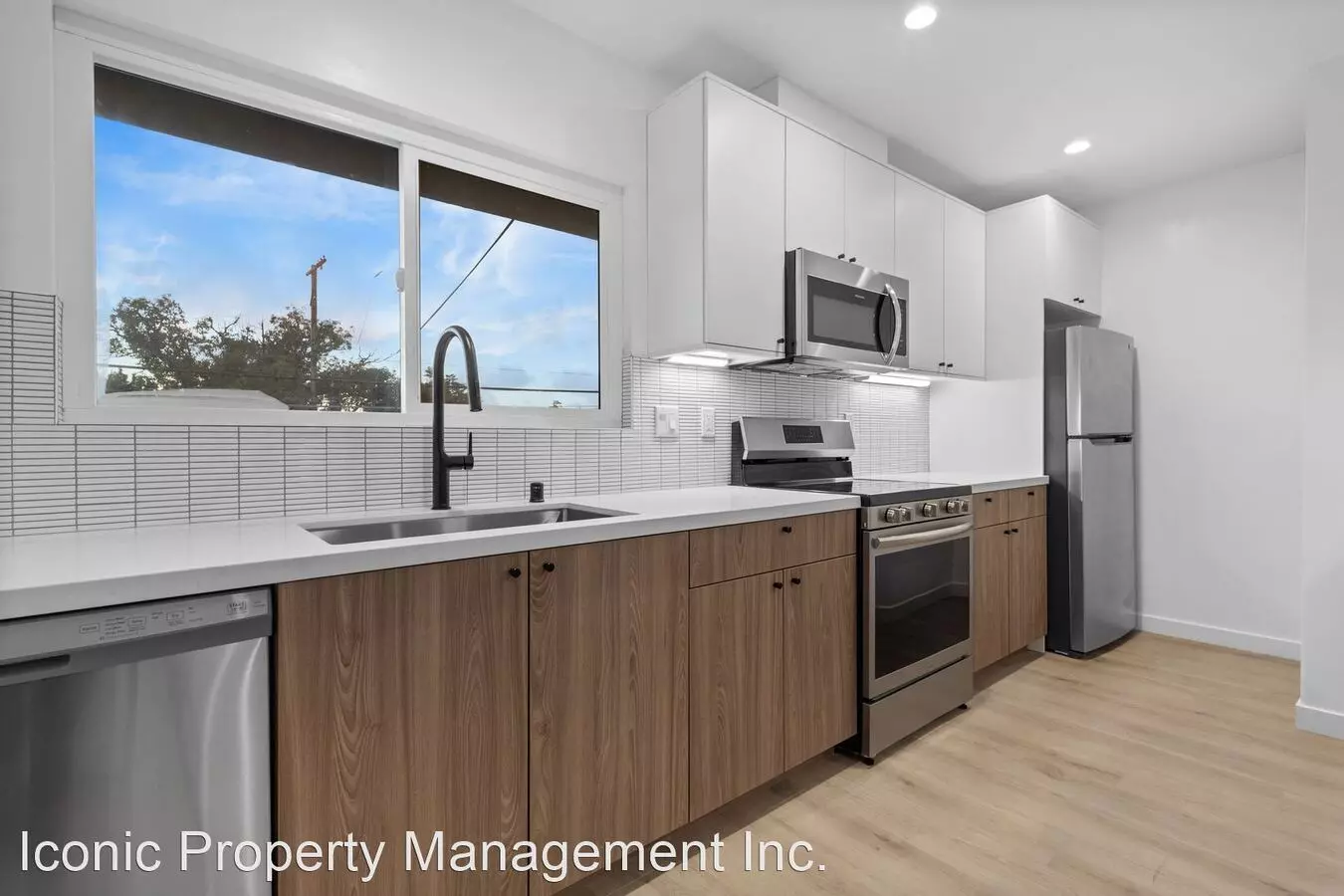 2 Beds • 2 Bath floor plan