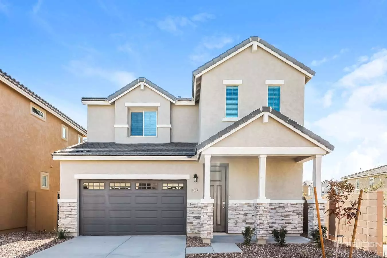 3 Beds • 2 Bath floor plan