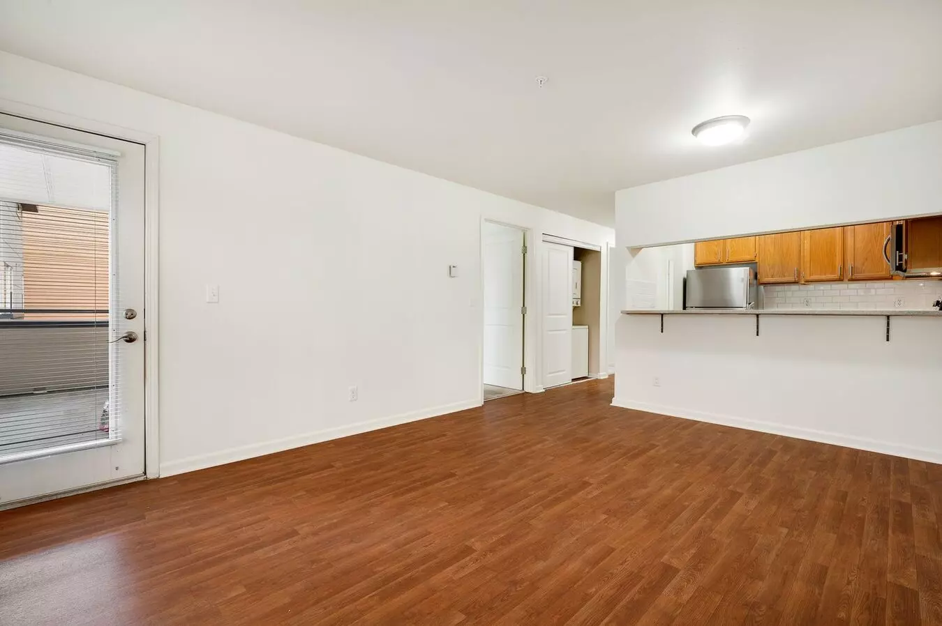 Unit 2-207 2-207 floor plan