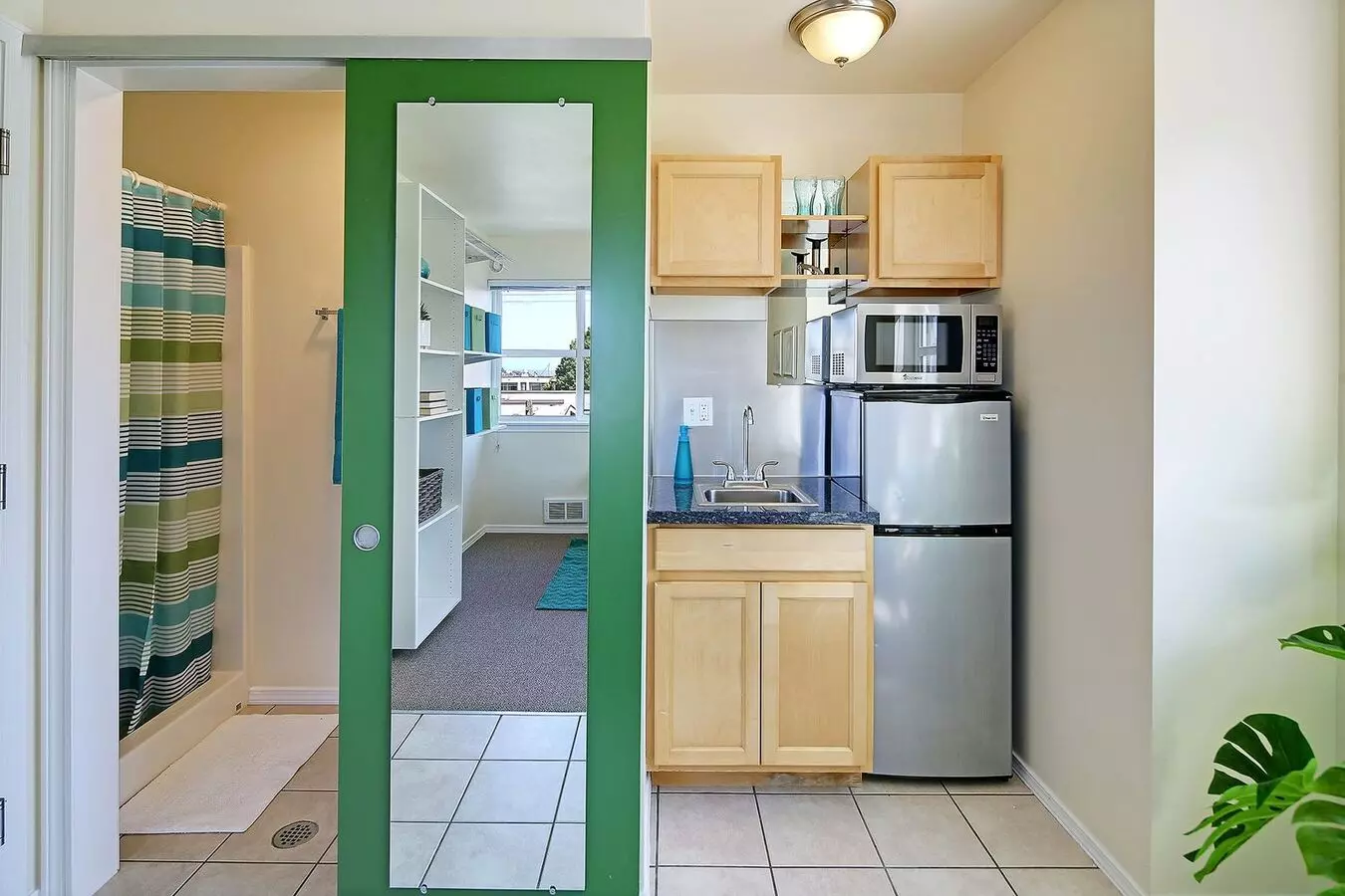 0BR/1BA Studio floor plan