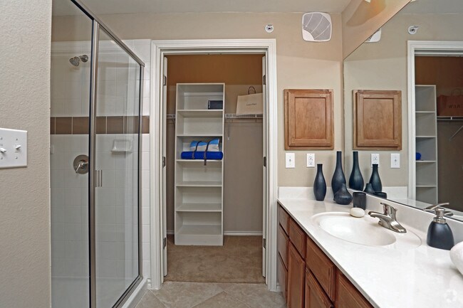 Unit 03-105 07-303 floor plan
