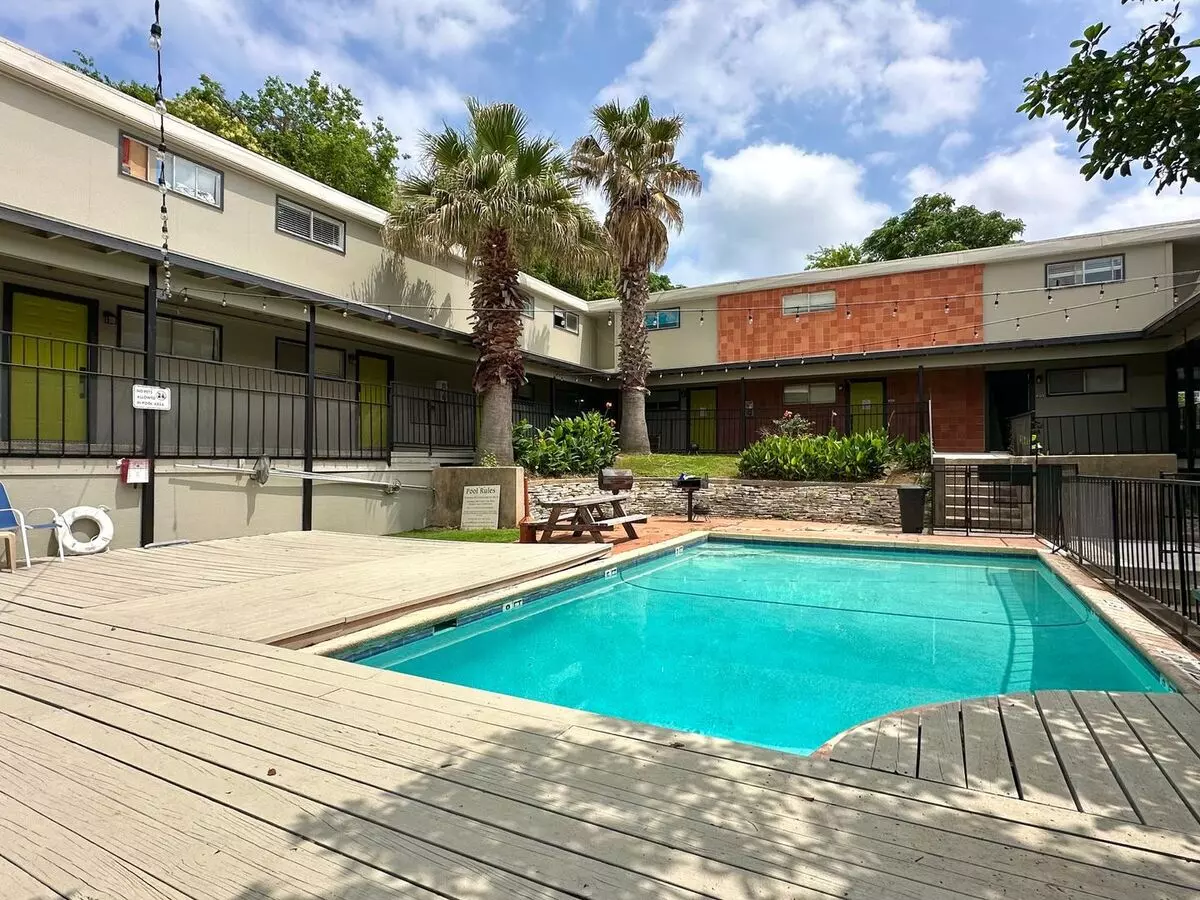 1BR/1.0BA 104 floor plan