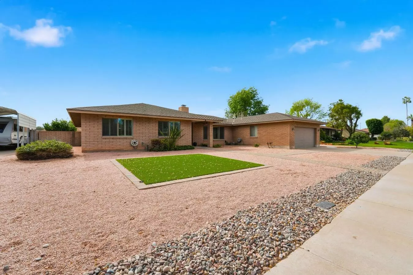 5 Beds • 3 Baths - floor plan