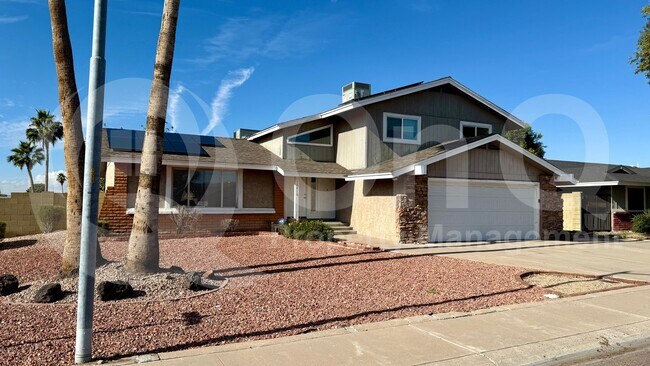 15410 N 60th Ave Glendale, AZ 85306 photo 2
