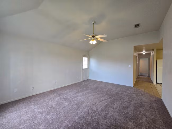 3906 Hitchrock Dr Killeen, TX 76549 photo 3