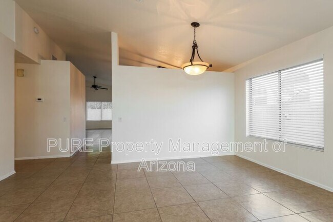 1870 E Oakland St Chandler, AZ 85225 photo 5