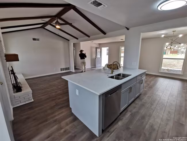 3407 Old Forge San Antonio, TX 78230 photo 3