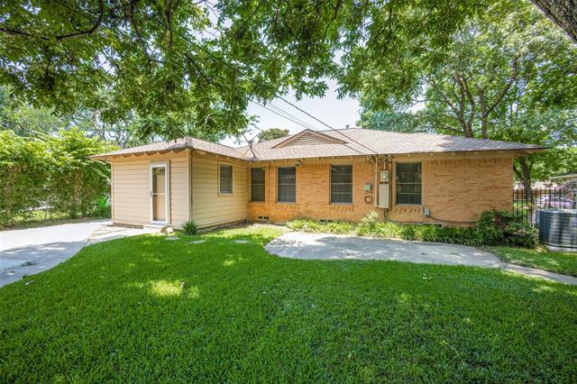 6530 Danbury Lane, Dallas, TX 75214 photo 3