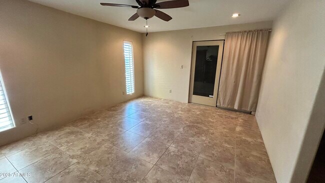 7220 E Sweetwater Ave Scottsdale, AZ 85260 photo 5