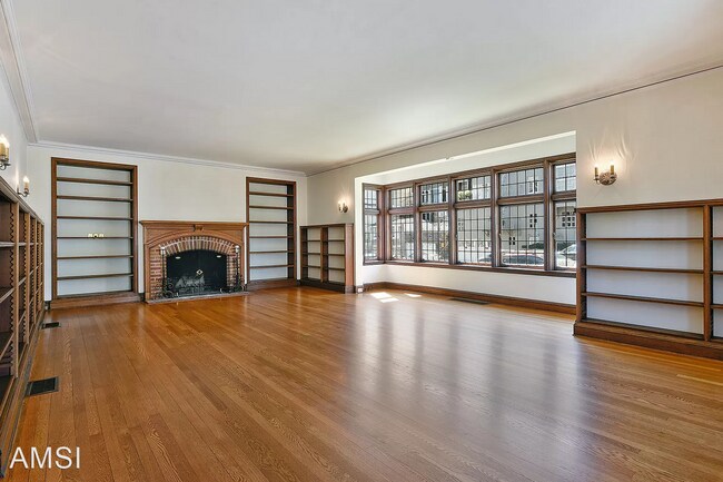 2190 Vallejo Street, San Francisco, CA 94123 photo 4