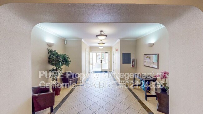 110 5th St Santa Rosa, CA 95401 photo 3