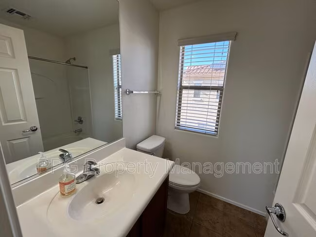 15005 N 142nd Ln Surprise, AZ 85379 photo 2