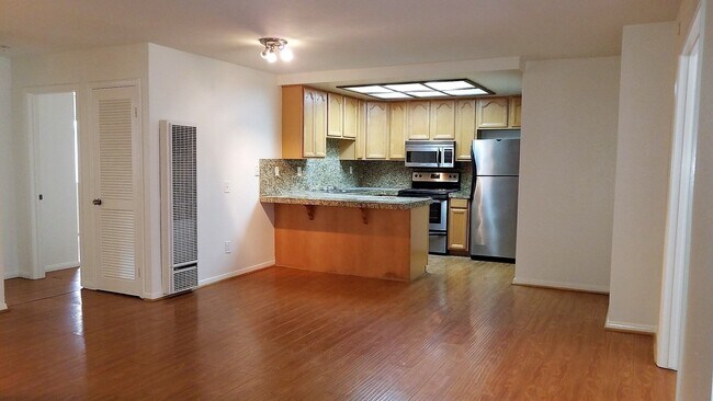 4485 Alabama St San Diego, CA 92116 photo 4
