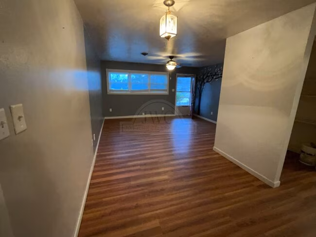 1104 S 23rd St Copperas Cove, TX 76522 photo 4