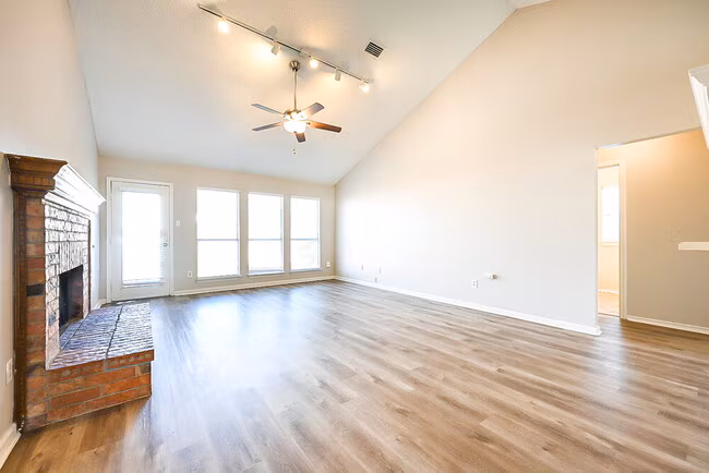 114 Windmill Ridge Dr Rockwall, TX 75032 photo 3